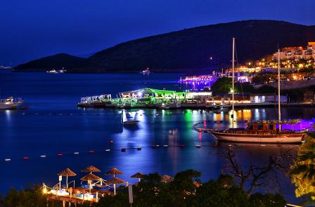 Bodrum: Enjoy the famous nightlife and the crystal-clear sea